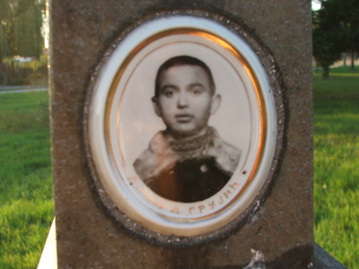 Spomenici 13