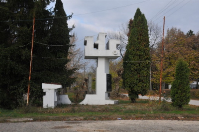 Spomenik-u-centru